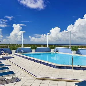 Hotel The Westshore Grand, A Tribute Portfolio Hotel,